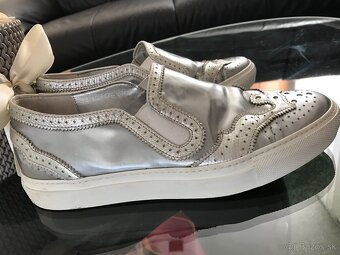 GIVENCHY originál silver dánske sneacery 37 - 3