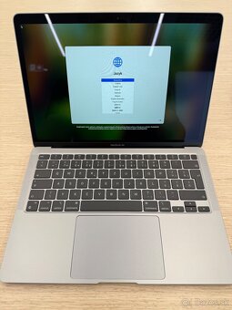 MacBook Air (M1, 2020) - 3