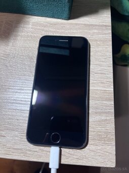 iPhone SE 2020 64gb - 3