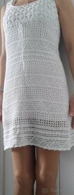 Biele háčkované šaty, veľkosť 36/38 - 3