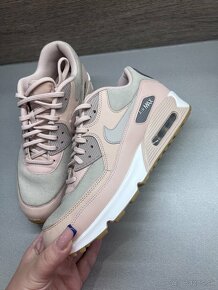 Tenisky Nike airmax - velkost 42 - 3