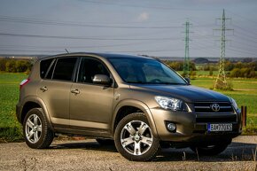 Toyota RAV4 2.2l D-CAT 4x4 A/T, 1. majitel, 47142km - 3