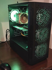 Herny PC i5 8600K/AsRock Z390 Phantom Gaming 4/16 GB - 3