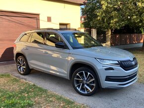 Kodiaq Sportline 4x4 7miest Nardo Grey Virtual Pano 83t. km - 3