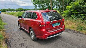 Mitsubishi Outlander 2,0 PHEV 4x4 SUV, alcantara - 3