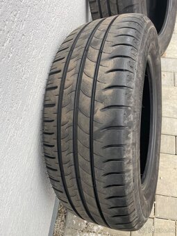 215/60 R16 Michelin - 3