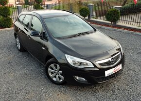 OPEL ASTRA SPORTS TOURER 1.4benzin 124tis KM - 2012 - 3