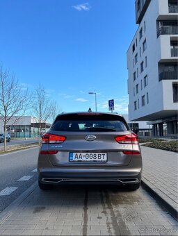 Hyundai i30 CW 1.5 T-GDi mHEV 6MT Play odpočet DPH - 3