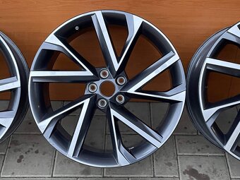 VEGA  orig.skoda Kodiaq  5x112  8j x R20   ET 41 VW - 3