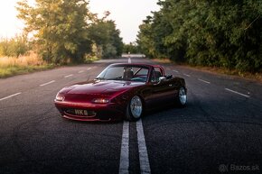 Mazda mx-5 NA - 3