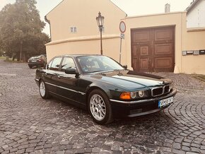 BMW rad 7 730i A/T V8 e38 - 3