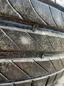 225/60R17 Kleber - 3