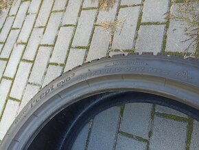 Zimné pneu Hankook Winter Icept Evo 245/35 R20 XL - 3