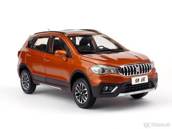 SUZUKI S CROSS 1:18 PAUDI - 3