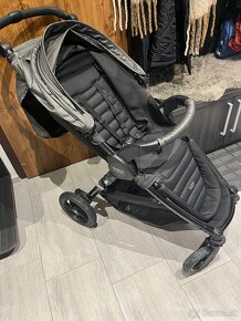 Britax B Motion 4 Plus - 3