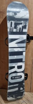 Snowboard Nitro addict 155 + viazanie burton velkost M - 3