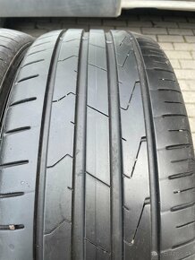 Hankook  215/45 R18 89V - 3