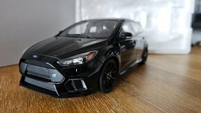 Ford Focus RS mk3 OttOmobile 1:18 - 3
