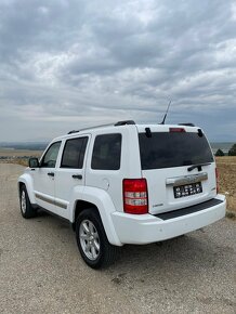 Jeep Cherokee 2.8crd 4x4 200ps facelift - 3