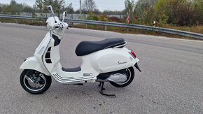 Vespa 300 GTS Super - 3