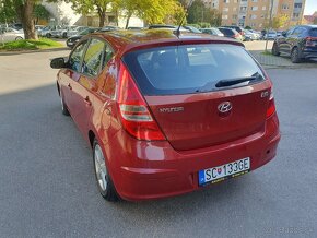 Predám Hyundai i30 1.4 80kW - 3