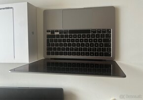 Predám uplne novy macbook Air 13 M2 - 3