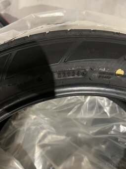 Dunlop SP Sport Maxx 225/50 R18 - 3