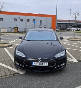 Tesla model S P85D  772 PS - 3