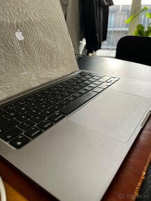 Apple MacBook Pro 2020 M1 | 13.3" CTO Touch Bar - 3