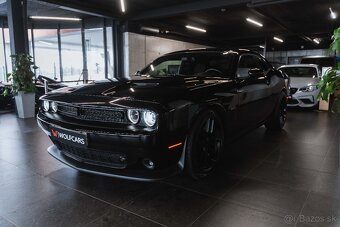 Dodge Challenger 5.7 Hemi - 3