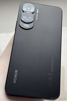 Honor 90 Lite Black 8/256 GB / zánovný - záruka do 3.12.2026 - 3