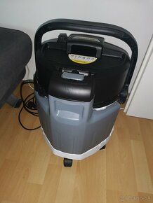 karcher SE4 plus Špeciál tepovač - 3