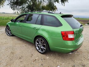 ŠKODA OCTAVIA COMBI RS 2.0TSI - 3