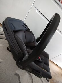 BRITAX RÖMER Autosedačka Baby-Safe Core + Baby-Safe Core Bas - 3