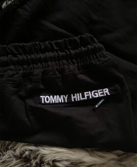 Tepláky tommy 2XL - 3