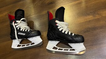 Predám detské Bauer Pro Skate Jr. veľ. 33,5 - 3