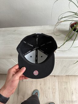 New Era Snapback - 3