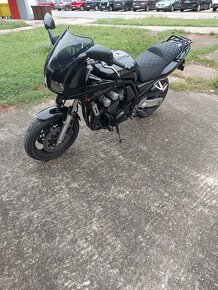 Yamaha fzs fazer 600 - 3