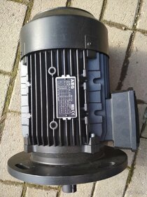 Novy elektromotor AEG 2,2KW 1450 ot. - 3