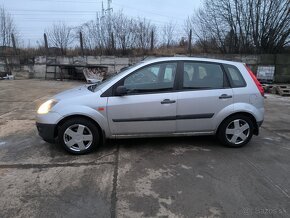 Ford fiesta - 3