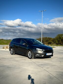 Ford Focus 1.0 EcoBoost (momentalne vyzaduje servis) - 3