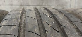 235/45R19 letne - 3