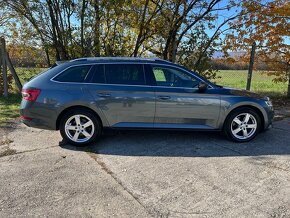 Škoda Superb combi 2.0TDI 147kw DSG 2021 Matrix Pano Ťažné - 3