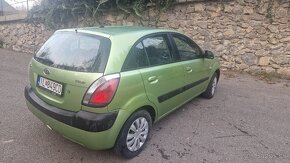 KIA RIO 2007 1.5 CRDI - 3