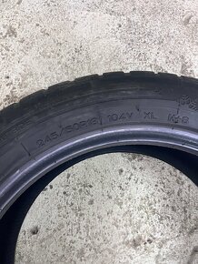 Pneu 245/50 R18 - 3