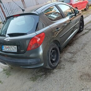 znížena cena ,poškrabaný lavý bok peugeot 207 1,4 Hdi - 3