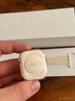 Apple Watch 10 42mm Gold nepoužívané záruka - 3