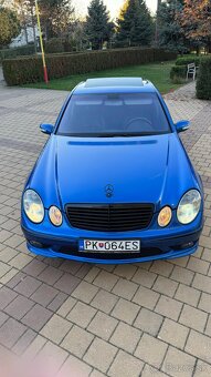 Mercedes-Benz E270CDI W211 Avangarde AMG Packet - 3