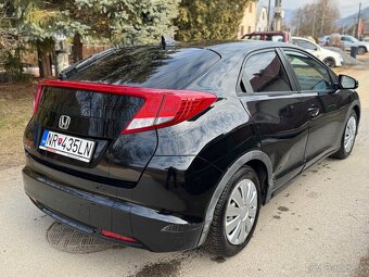 Honda Civic 1.8VTEC 2012 PLNE POJAZDNÉ - 3