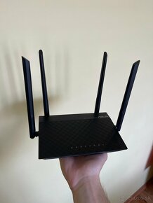 wifi router Asus RT-AC1200 V2 - 3